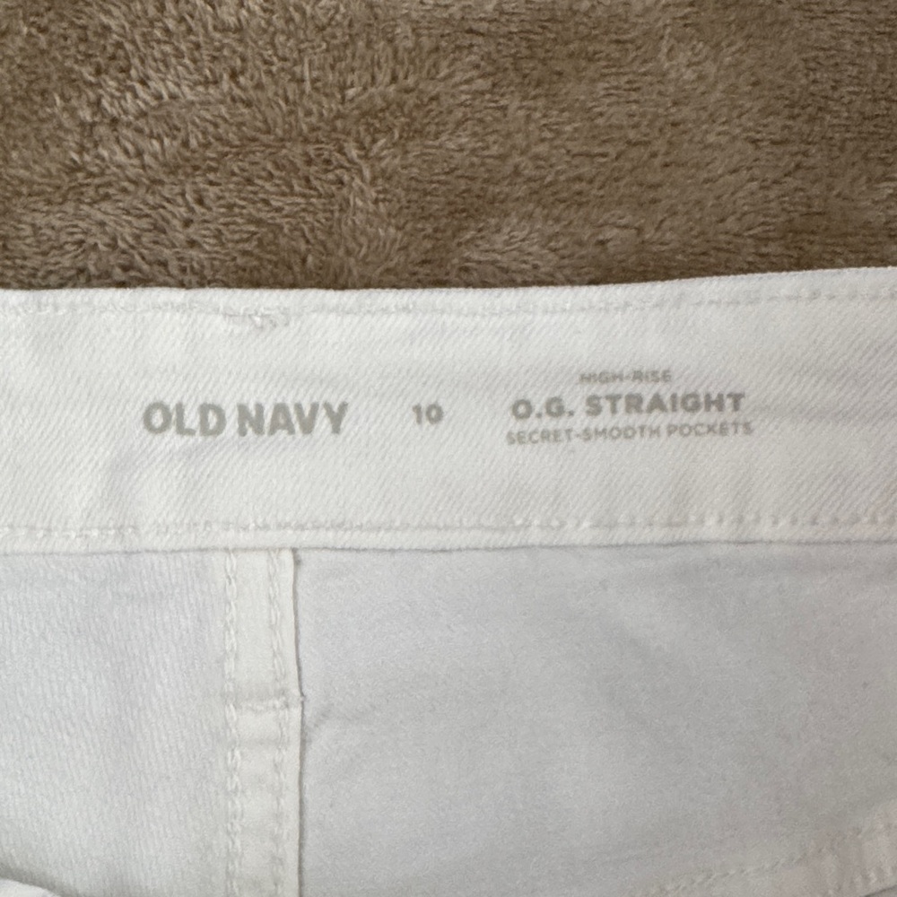 Old Navy White Denim O.G. STRAIGHT secret smooth pockets Jean Shorts - Picture 2 of 4